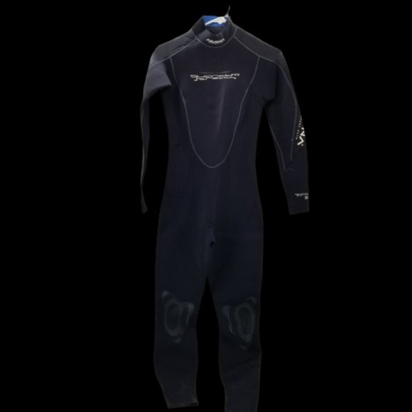 Akona Quantum Stretch 3mm Adventure Gear Wet Suit Womens 9/10 - Picture 1 of 9